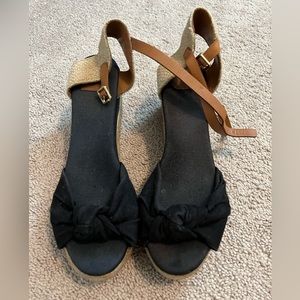 Used Tory Burch 9 1/2 bow knotted espadrille wedges
